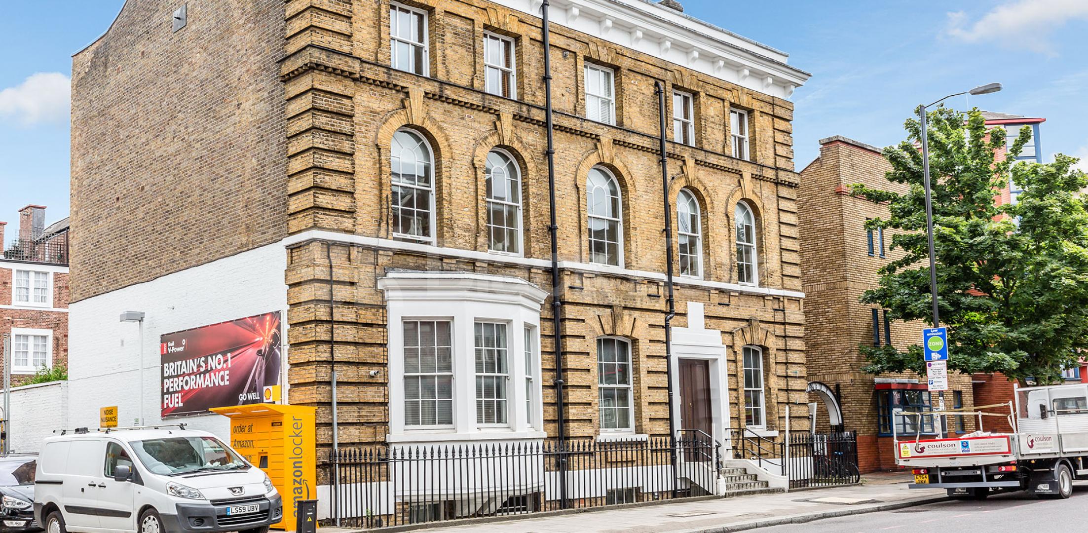 			NEW, 2 Bedroom, 1 bath, 1 reception Flat			 Upper Street , ANGEL-ISLINGTON