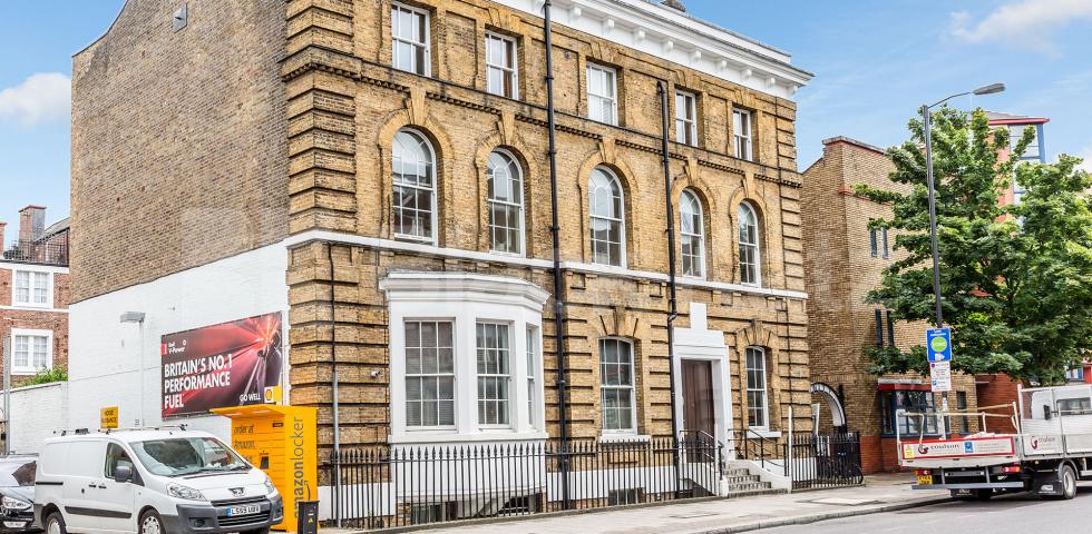 			NEW, 2 Bedroom, 1 bath, 1 reception Flat			 Upper Street , ANGEL-ISLINGTON