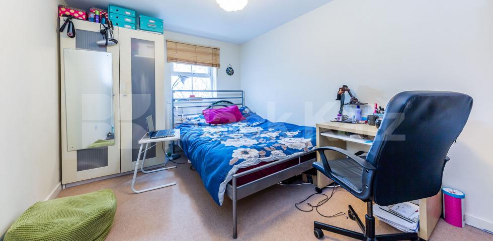 			New Instruction !, 2 Bedroom, 1 bath, 1 reception Apartment			 Gilson Place, Coppetts Road, Muswell Hill