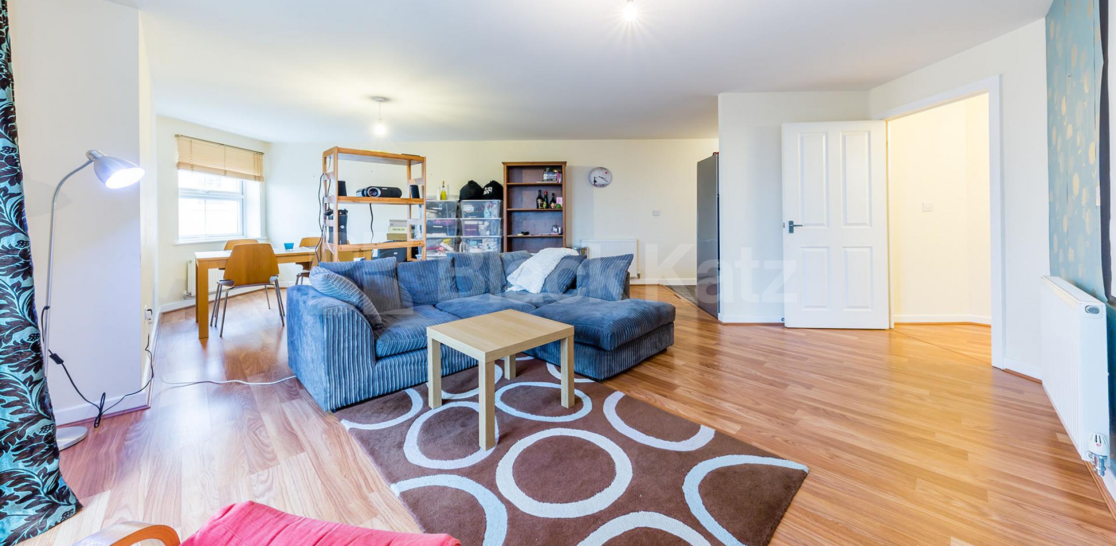 			New Instruction !, 2 Bedroom, 1 bath, 1 reception Apartment			 Gilson Place, Coppetts Road, Muswell Hill