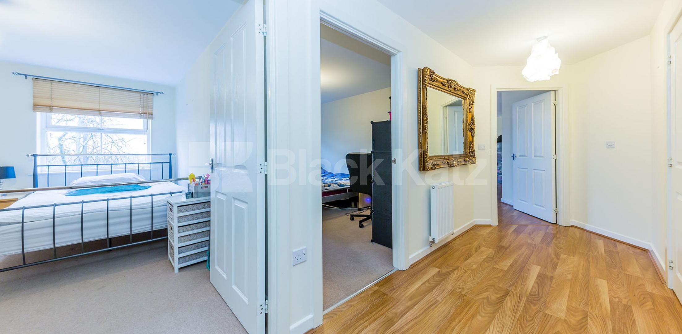 			New Instruction !, 2 Bedroom, 1 bath, 1 reception Apartment			 Gilson Place, Coppetts Road, Muswell Hill