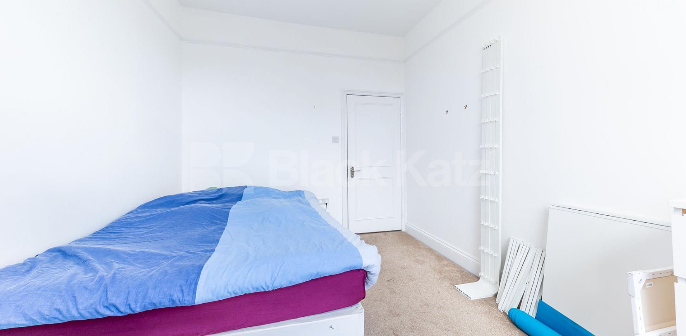 			MODERN 3 BEDROOM FLAT, 3 Bedroom, 1 bath, 1 reception Apartment			 Junction Road  , ARCHWAY - TUFNELL PARK