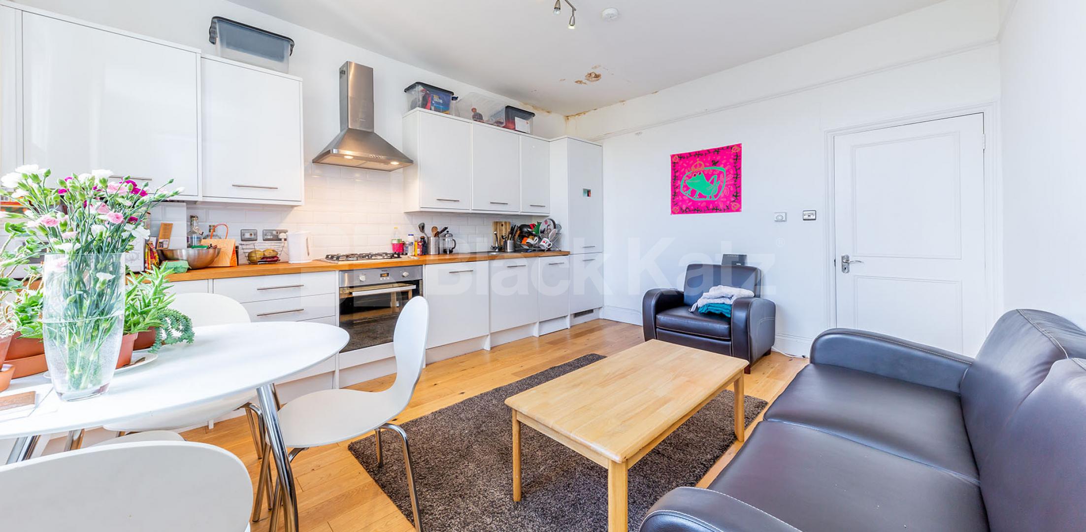 			MODERN 3 BEDROOM FLAT, 3 Bedroom, 1 bath, 1 reception Apartment			 Junction Road  , ARCHWAY - TUFNELL PARK