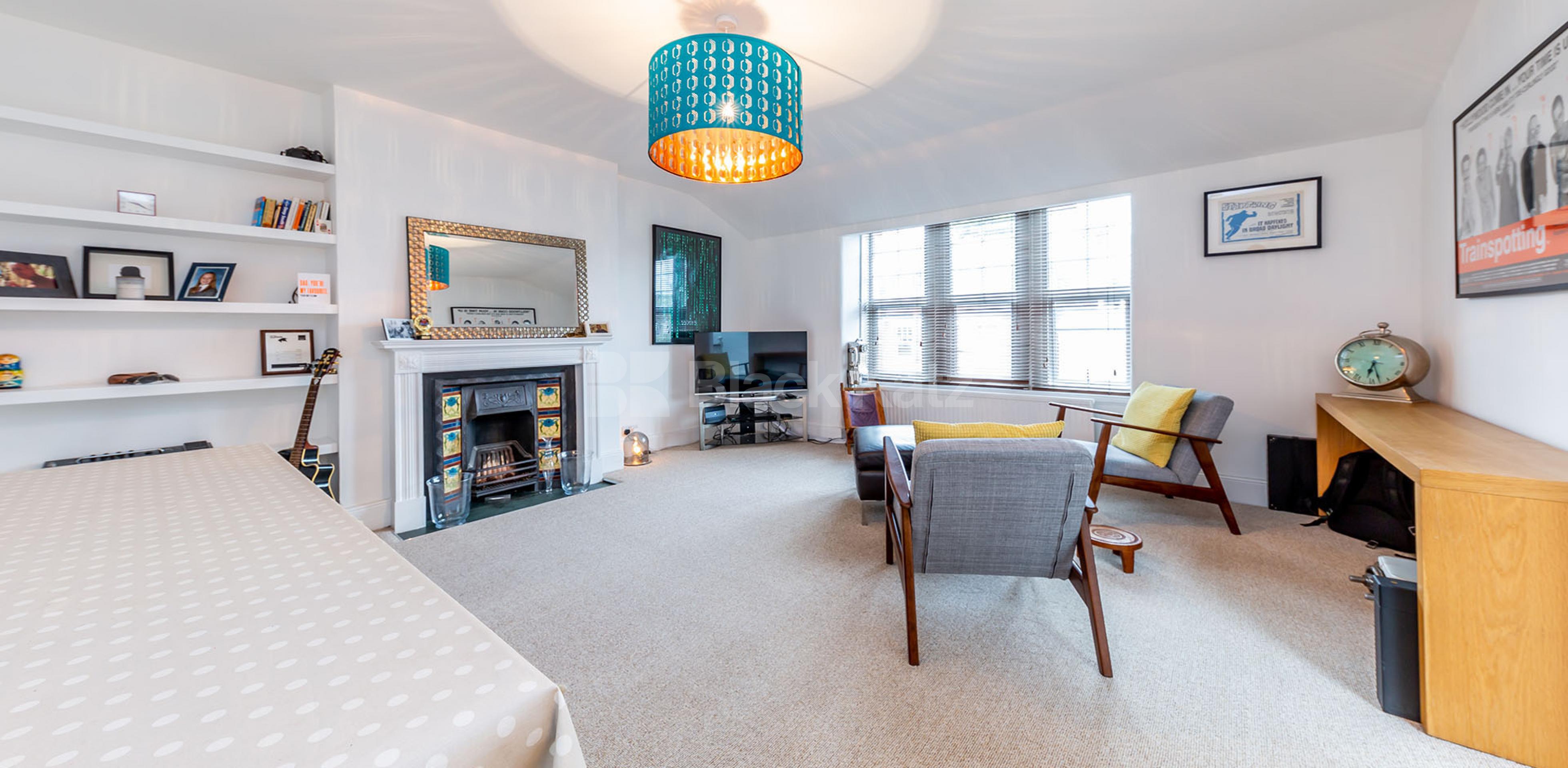 			New Instruction! Private huge roof terrace!, 2 Bedroom, 1 bath, 1 reception Flat			 Milton Road, Highgate, N6, Highgate / Crouch End / Archway N6