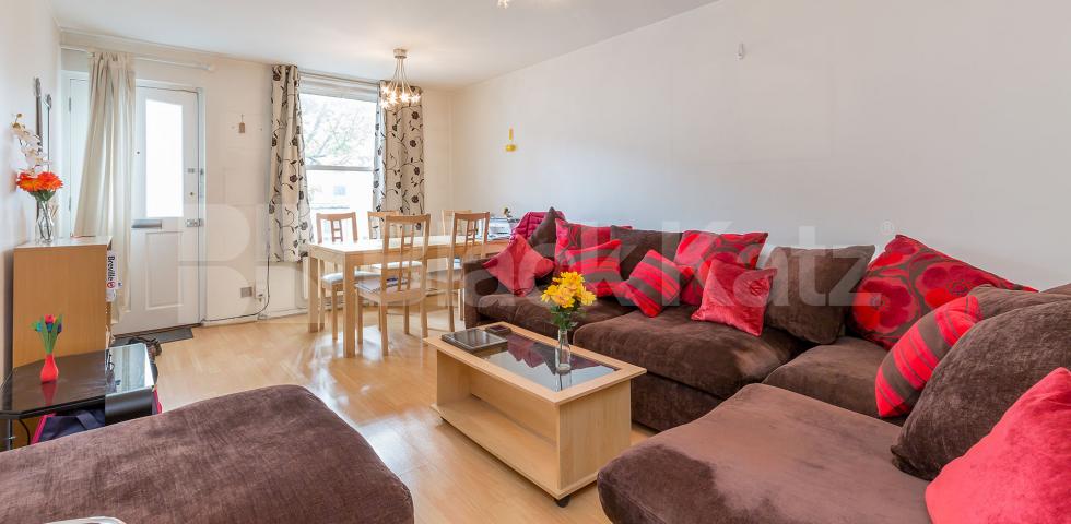 			NEW INSTRUCTION!, 1 Bedroom, 1 bath, 1 reception Flat			 Fonthill Road, FINSBURY PARK