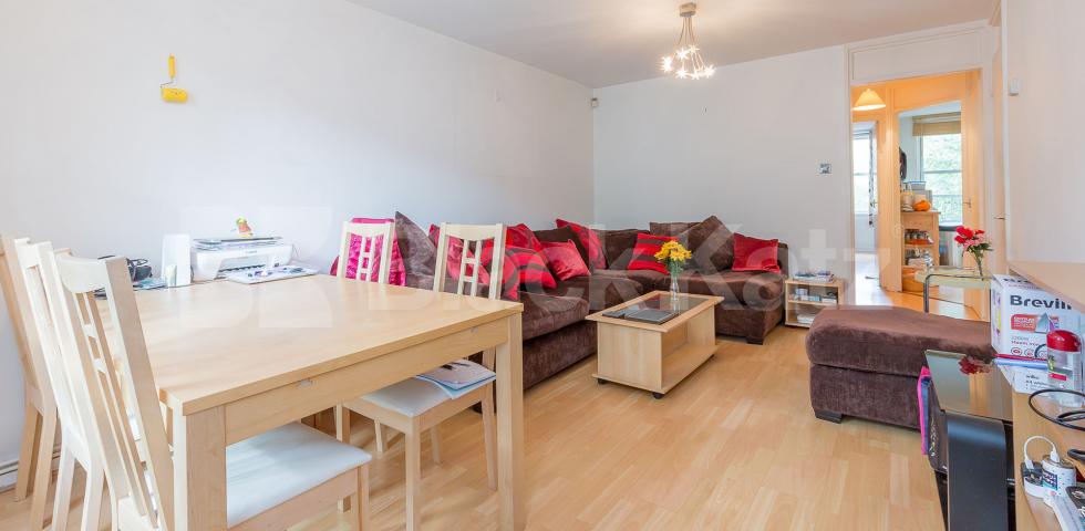 			NEW INSTRUCTION!, 1 Bedroom, 1 bath, 1 reception Flat			 Fonthill Road, FINSBURY PARK