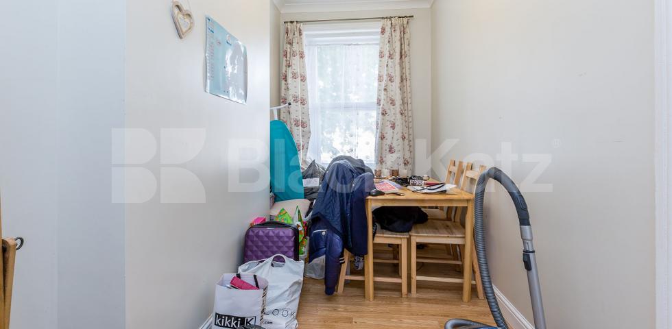 			1 Bedroom, 1 bath, 1 reception Flat			 Hornsey High Street, Hornsey