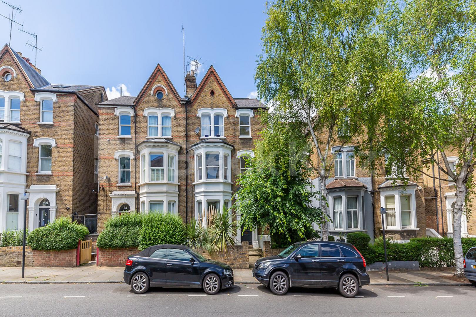 			5 Bedroom, 2 bath, 5 reception Flat			 Lady Margaret, Tufnell Park 