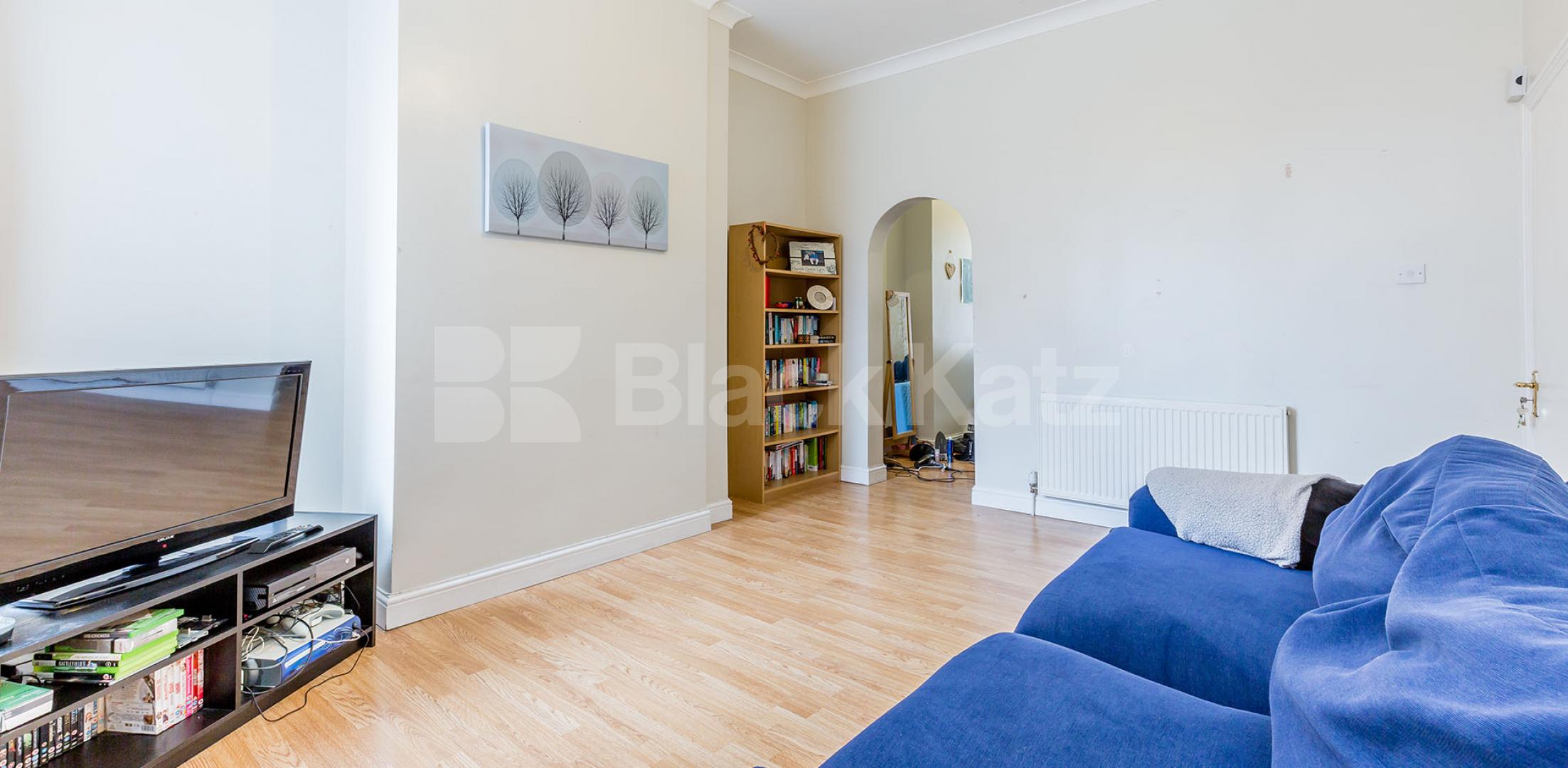 			1 Bedroom, 1 bath, 1 reception Flat			 Hornsey High Street, Hornsey