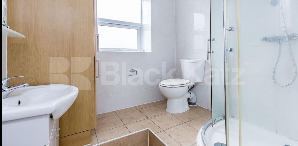 			1 Bedroom, 1 bath, 1 reception Flat			 Hornsey High Street, Hornsey