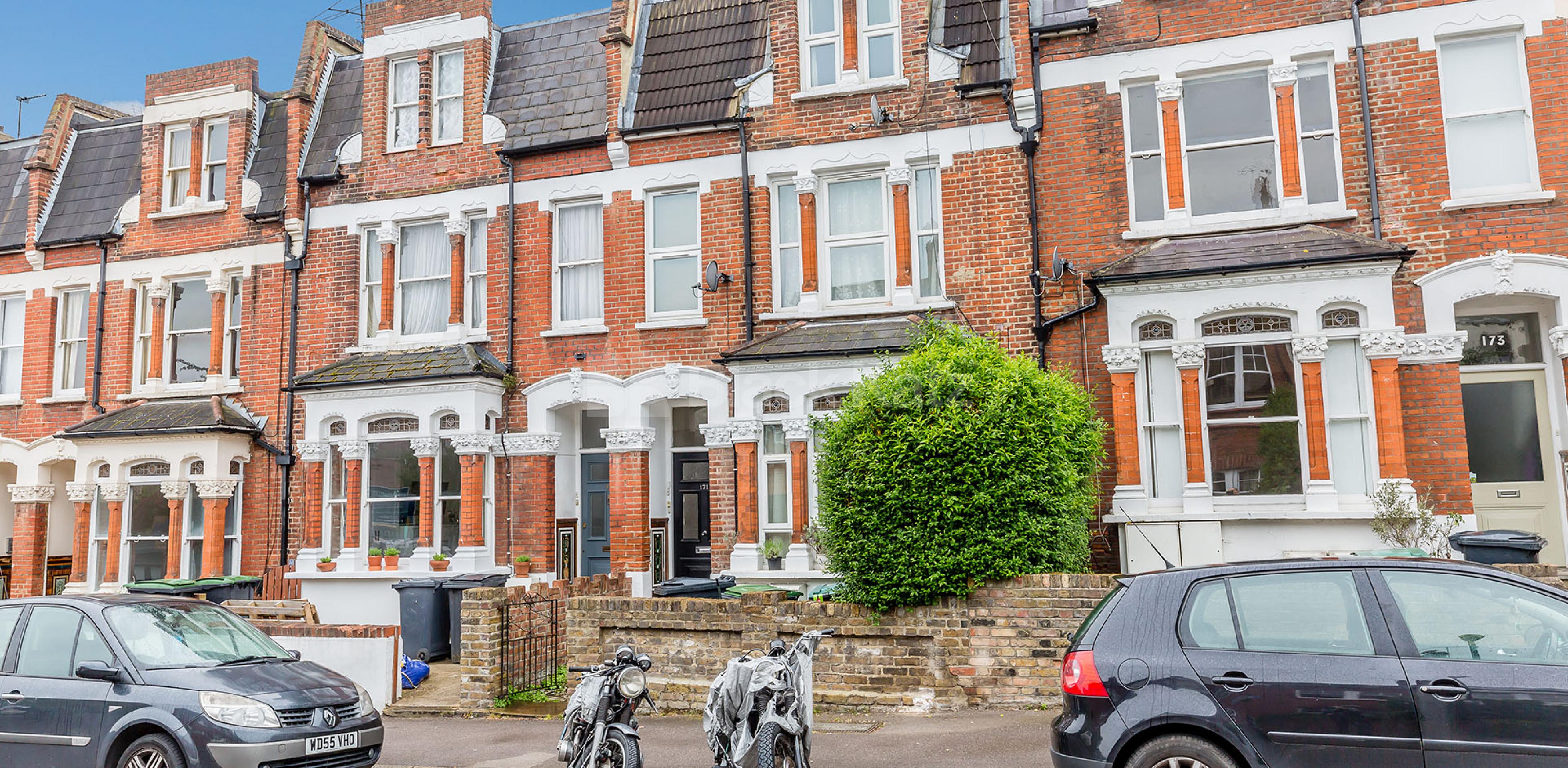 1 bedroom in the heart of Crouch End with south facing garden Inderwick Road, Crouch End N8