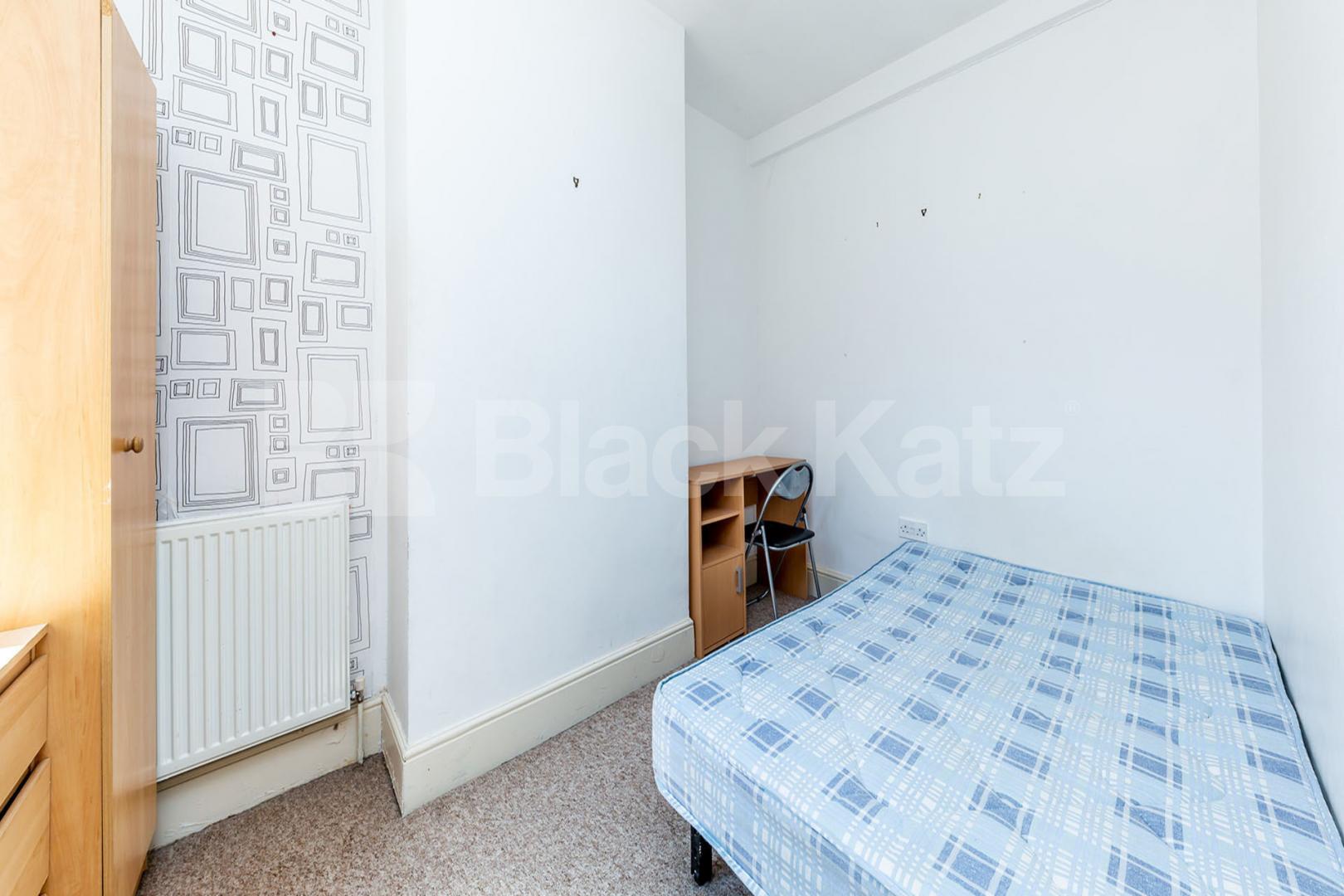 5 bedroom property perfect for students or professionals in zone 1 Chapel Market, Angel