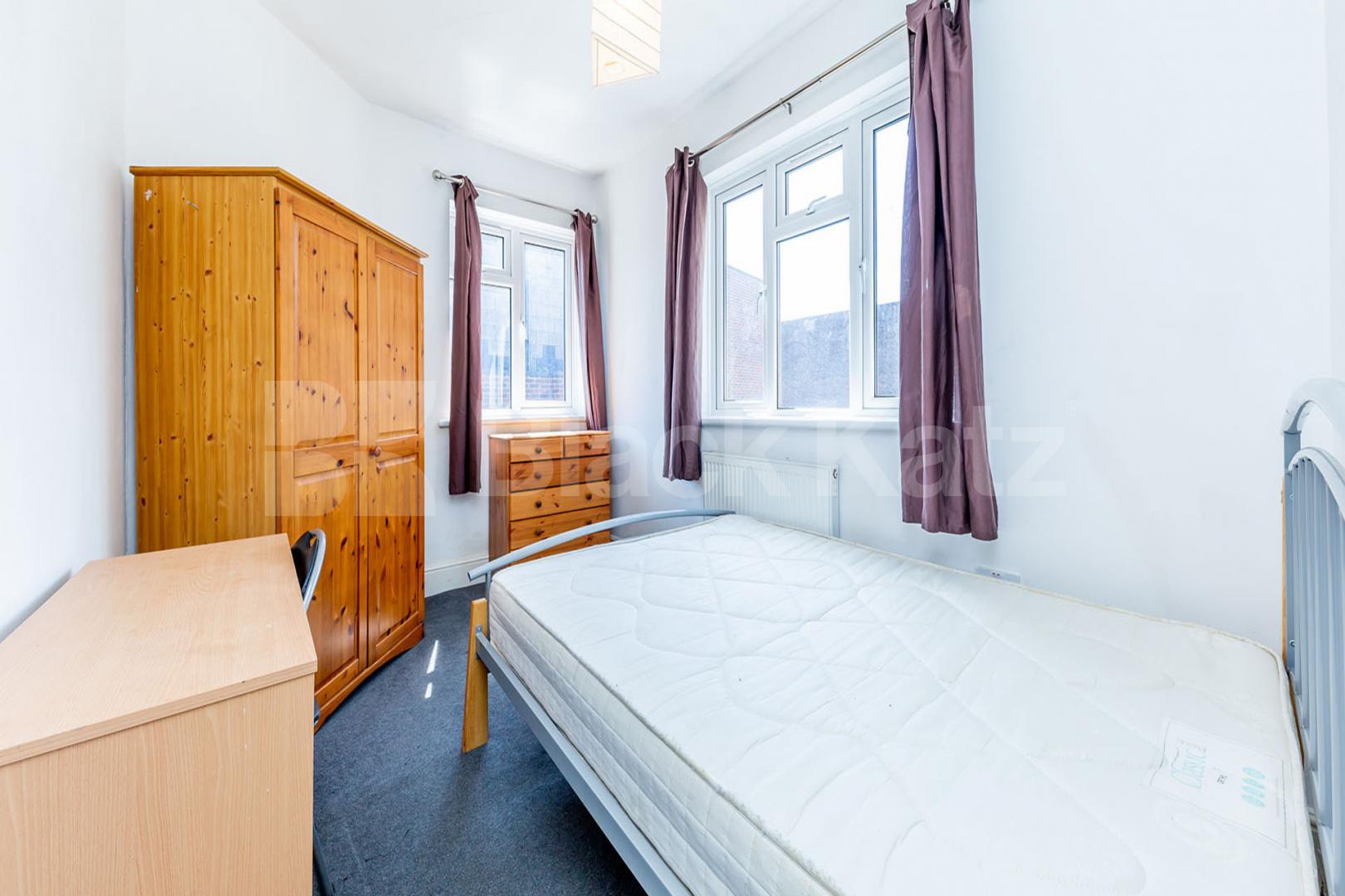 5 bedroom property perfect for students or professionals in zone 1 Chapel Market, Angel