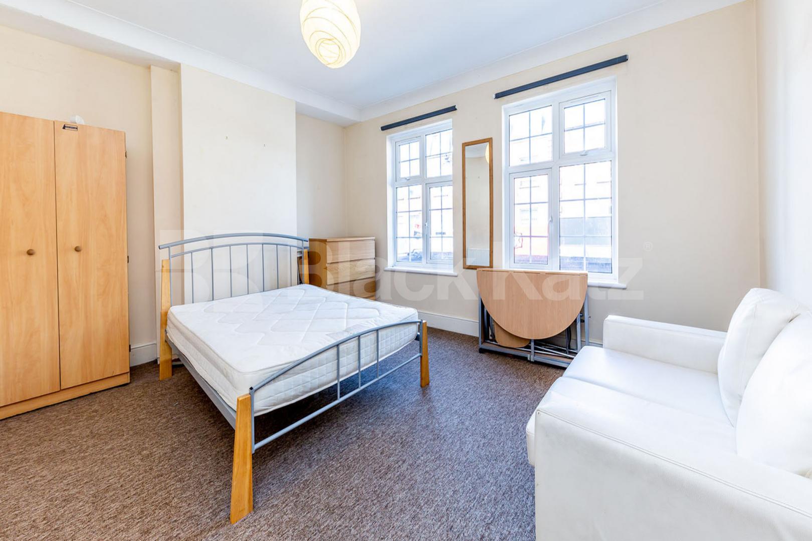 5 bedroom property perfect for students or professionals in zone 1 Chapel Market, Angel