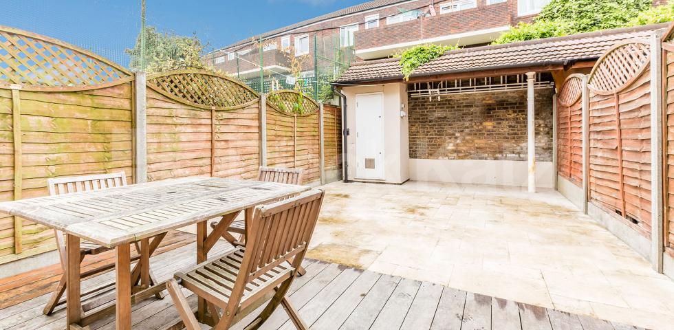 			Rent Inclusive Of All Utility Bills !!!, 1 Bedroom, 1 bath, 1 reception Ground Floor Flat			 Clarendon Road, Turnpike Lane