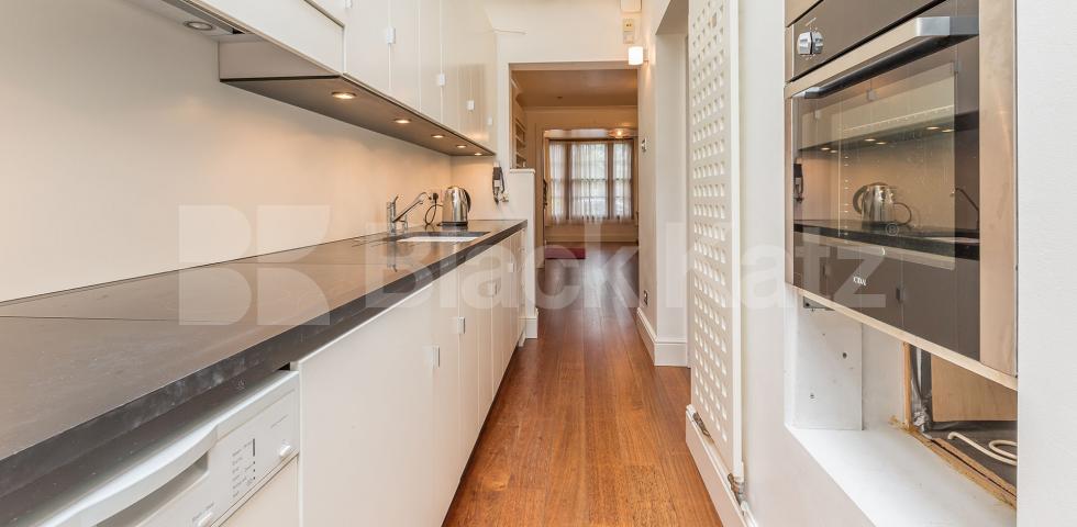 			Rent Inclusive Of All Utility Bills !!!, 1 Bedroom, 1 bath, 1 reception Ground Floor Flat			 Clarendon Road, Turnpike Lane