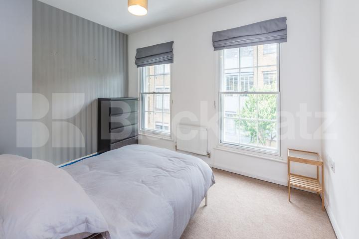spacious 2 bedroom property located in zone 1 Kings cross Wharfdale Road, Kings Cross