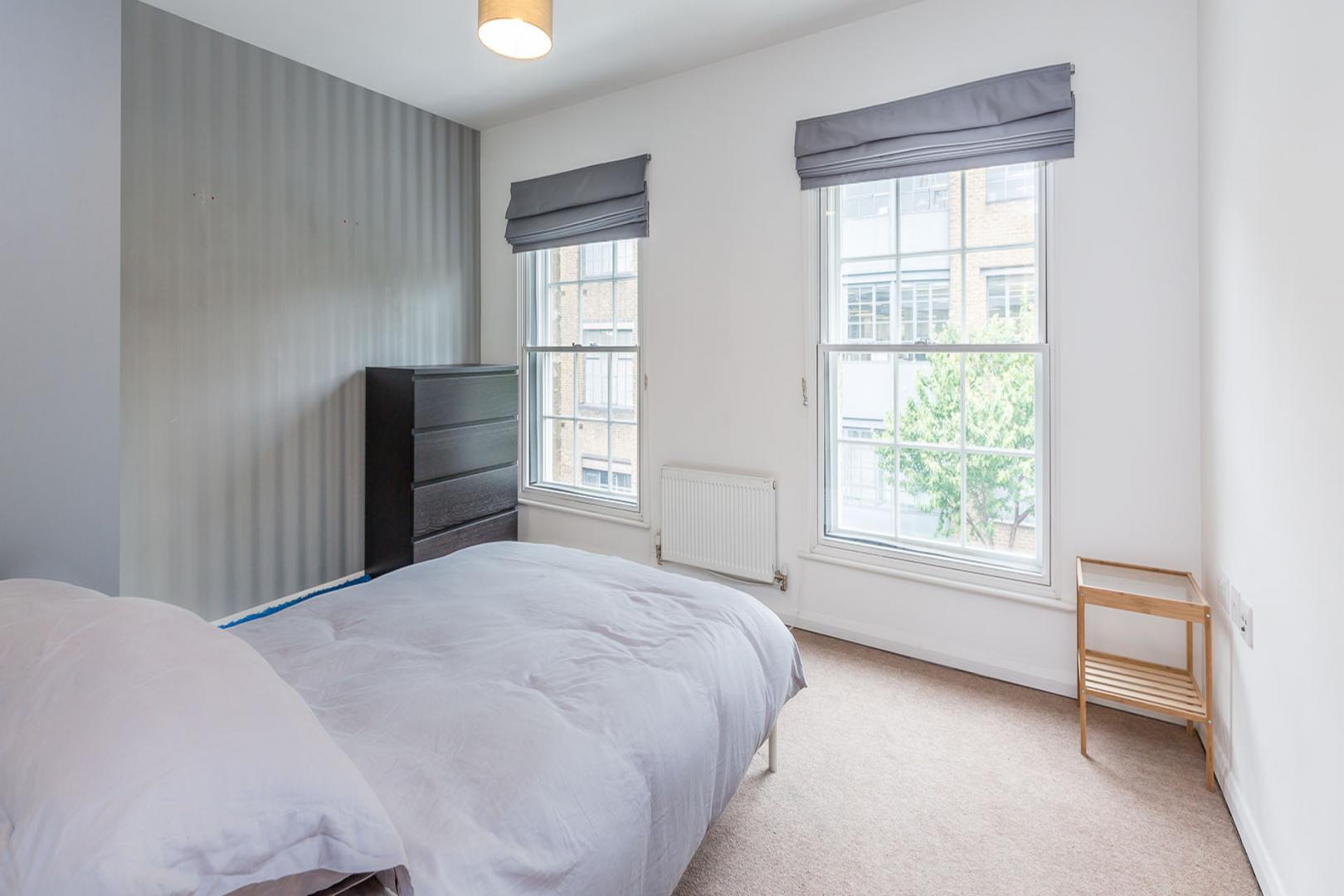 spacious 2 bedroom property located in zone 1 Kings cross Wharfdale Road, Kings Cross