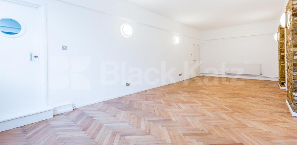			SPACIOUS TWO BEDROOM WAREHOUSE CONVERSION, 2 Bedroom, 1 bath, 1 reception Flat			 GROVE HOUSE-TUDOR ROAD, HACKNEY-BETHNAL GREEN-LONDON FIELDS