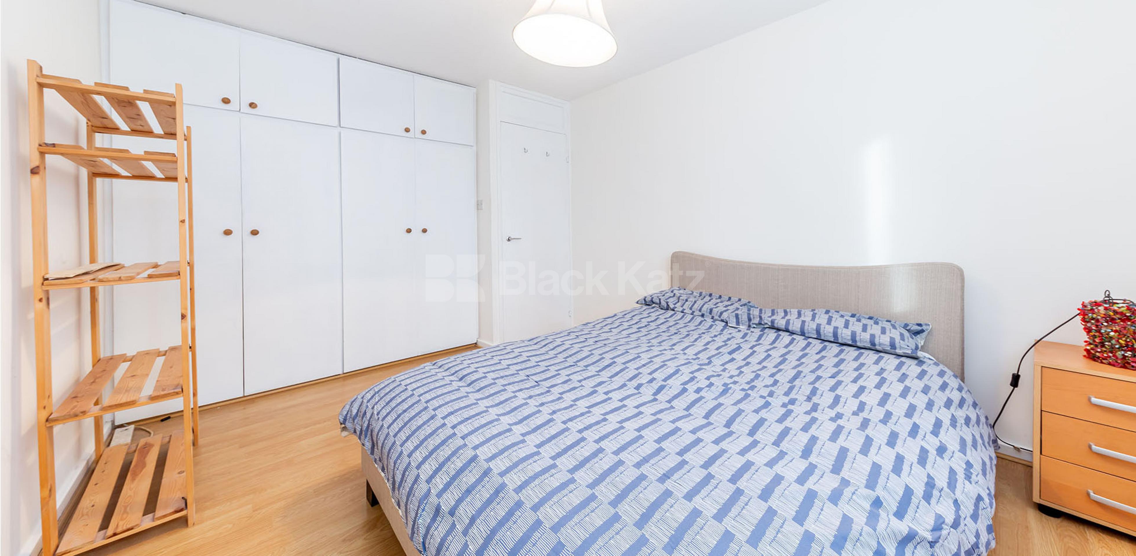 			New Instruction!, 1 Bedroom, 1 bath, 1 reception Flat			 Middle Lane, Crouch End N8