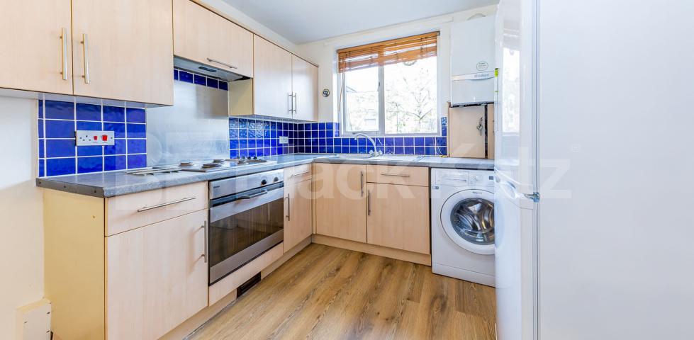 			New Instruction!, 1 Bedroom, 1 bath, 1 reception Flat			 Middle Lane, Crouch End