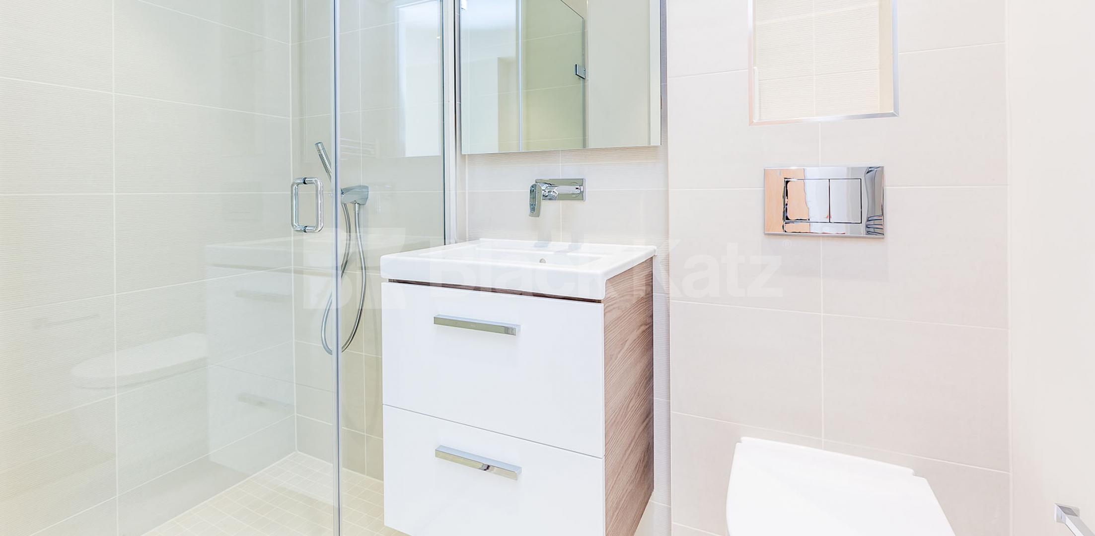 Affordable Price 2 Bedroom Apartment in Northway House N20