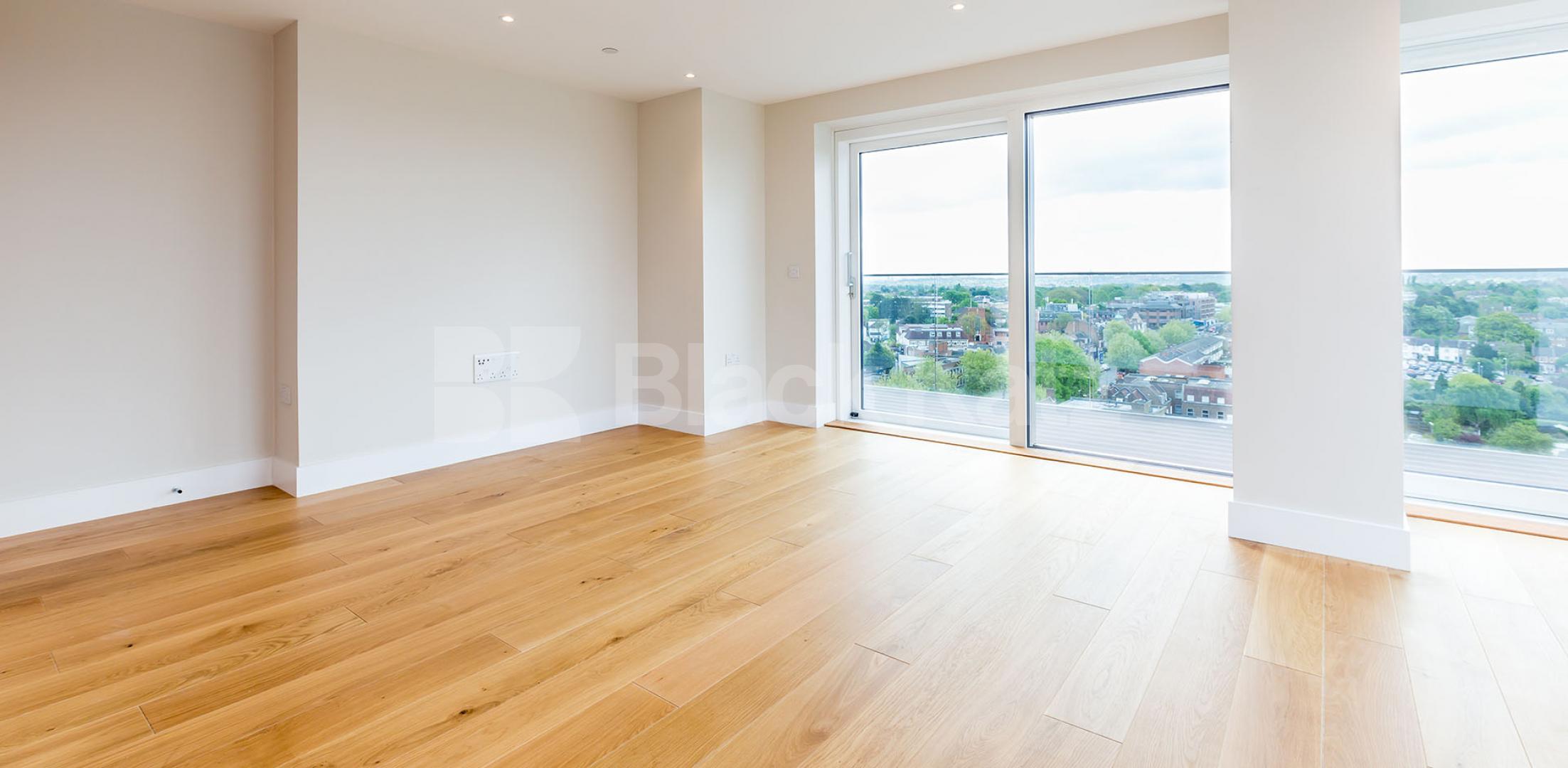 			New Instruction!, 2 Bedroom, 2 bath, 1 reception Apartment			 Northway House, Whetstone