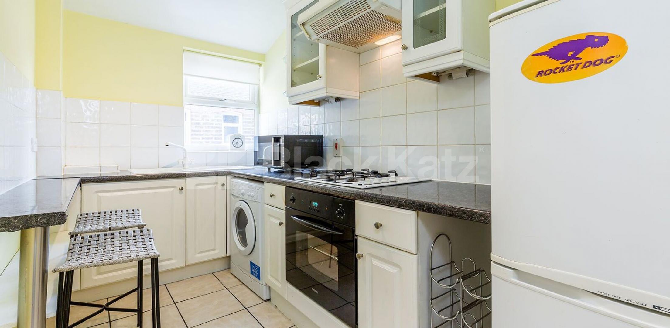 			Lovely 3 Bedroom flat, 3 Bedroom, 1 bath, 1 reception Flat			 South View Road, Crouch End-Alexandra Palace