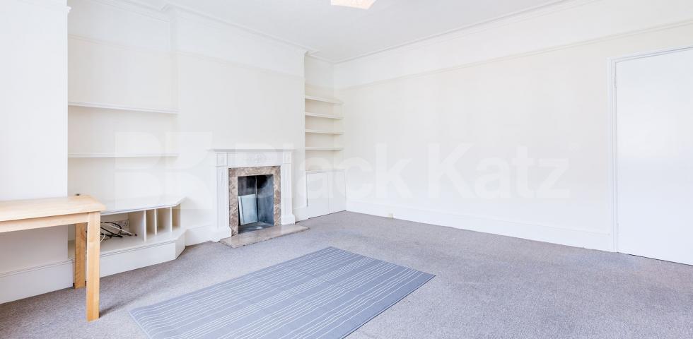 			New Instruction!, 2 Bedroom, 1 bath, 1 reception Terraced House			 Cranley Gardens, MUSWELL HILL N10