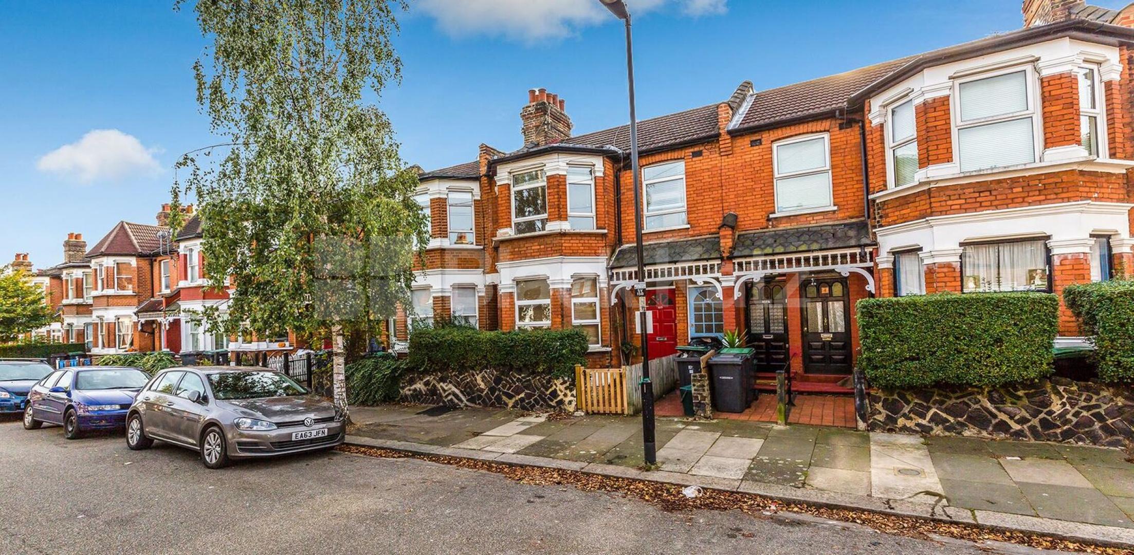 			Lovely 3 Bedroom flat, 3 Bedroom, 1 bath, 1 reception Flat			 South View Road, Crouch End-Alexandra Palace