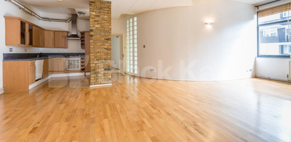 			NEW , 3 Bedroom, 1 bath, 1 reception Flat			 BRITANNIA LOFTS-BANNER STREET, CLERKENWELL-OLD STREET-SHOREDITCH