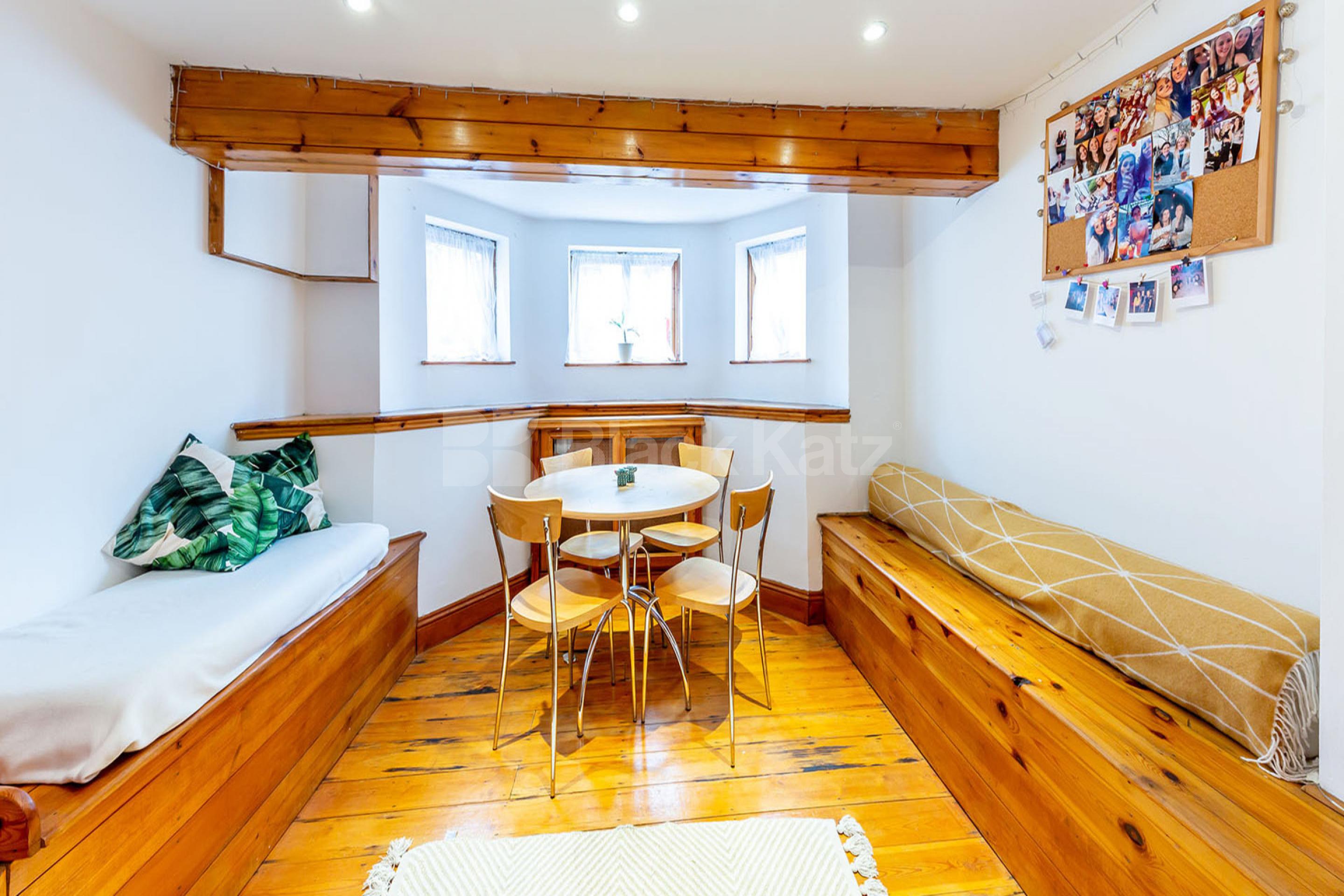 located on a sought after road in highbury is this beautiful 3 bedroom property Northolme Road, Highbury N5 N5