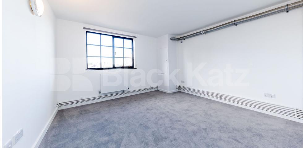 			3 BED WAREHOUSE CONVERSION , 3 Bedroom, 1 bath, 1 reception Apartment			 SPRINGFIELD HOUSE LOFTS-TYSSEN STREET , DALSTON/HAGGERSTON