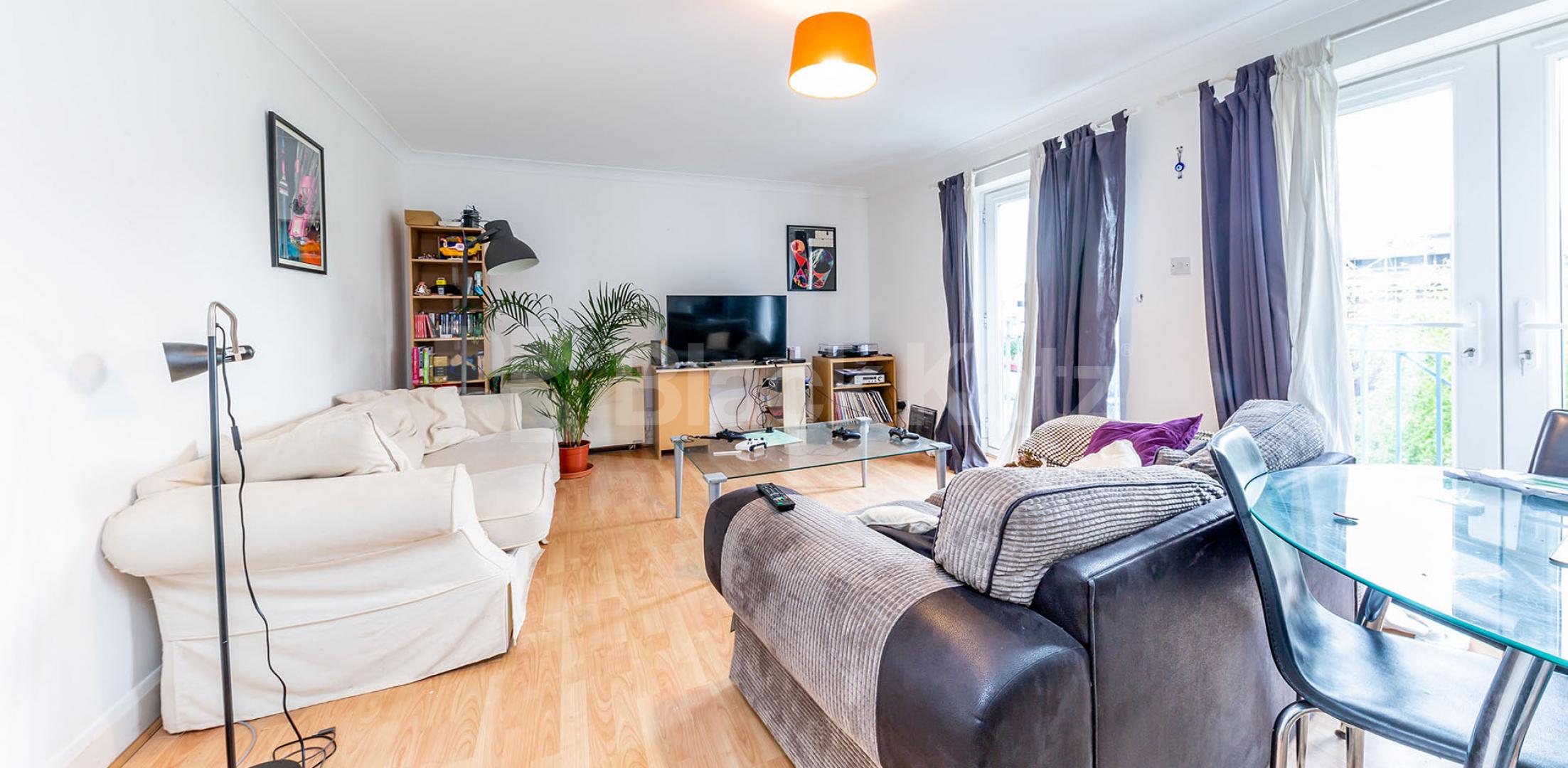 			2 Bedroom, 1 bath, 1 reception Apartment			 Fuller Close , BETHNAL GREEN 