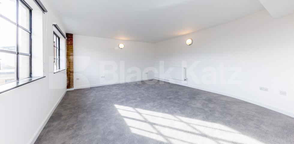 			3 BED WAREHOUSE CONVERSION LIVE/WORK, 3 Bedroom, 1 bath, 1 reception Apartment			 SPRINGFIELD HOUSE LOFTS-TYSSEN STREET , DALSTON/HAGGERSTON