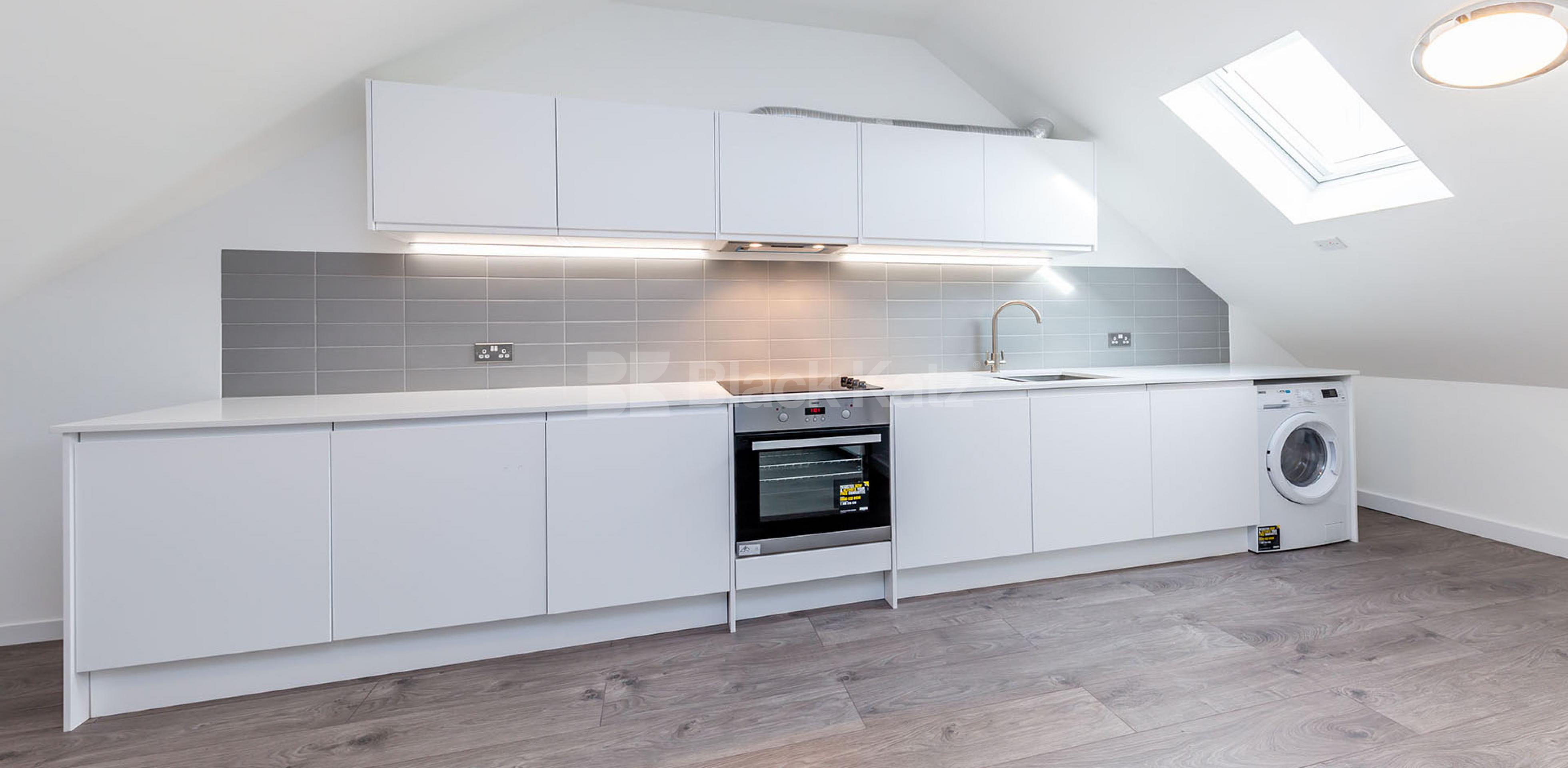 			3 BED WAREHOUSE CONVERSION , 3 Bedroom, 1 bath, 1 reception Apartment			 SPRINGFIELD HOUSE LOFTS-TYSSEN STREET , DALSTON/HAGGERSTON E8