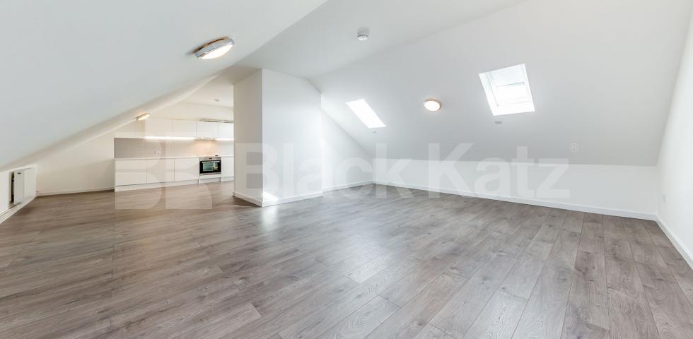 			3 BED WAREHOUSE CONVERSION , 3 Bedroom, 1 bath, 1 reception Apartment			 SPRINGFIELD HOUSE LOFTS-TYSSEN STREET , DALSTON/HAGGERSTON