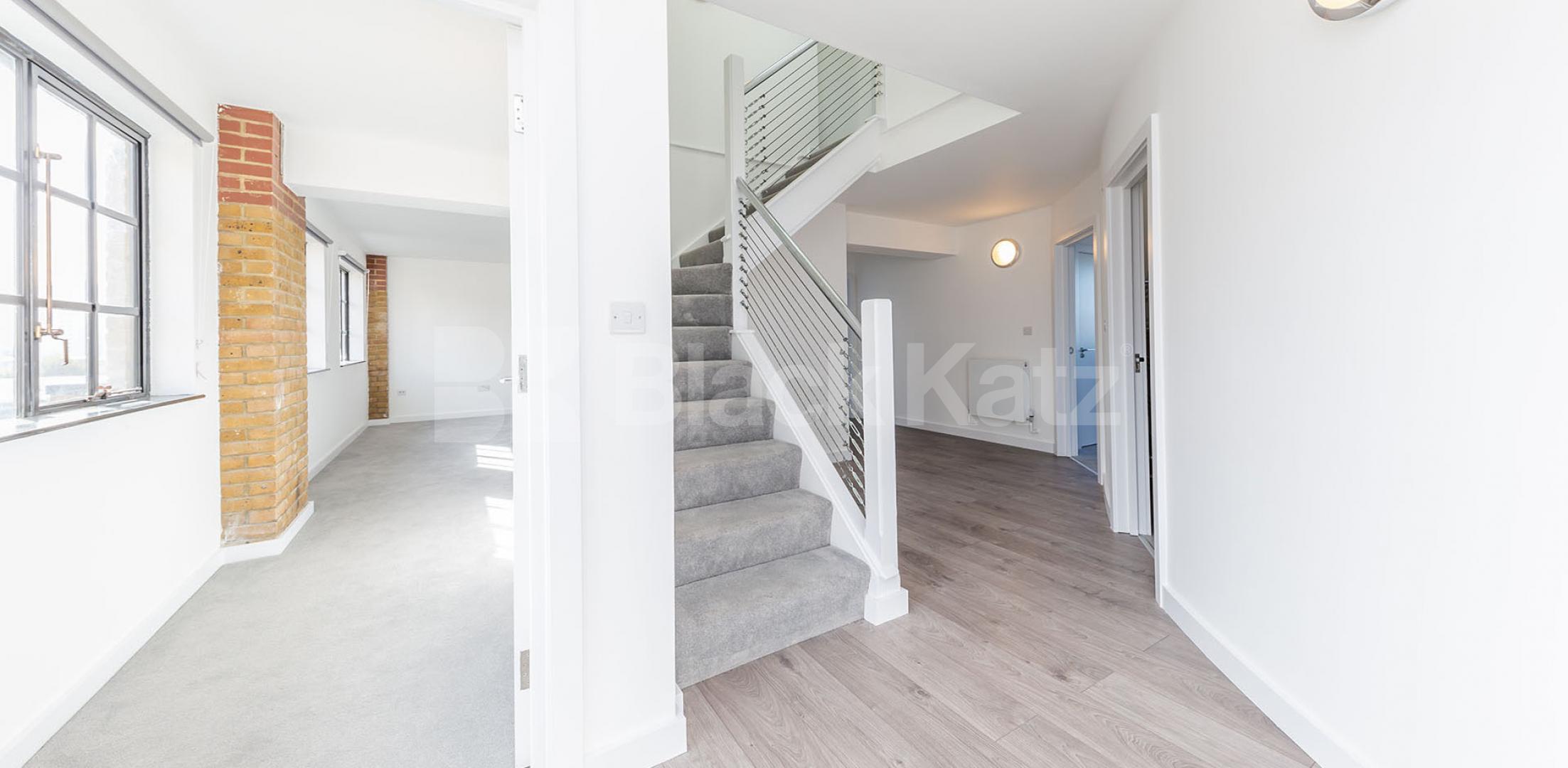 			3 BED WAREHOUSE CONVERSION , 3 Bedroom, 1 bath, 1 reception Apartment			 SPRINGFIELD HOUSE LOFTS-TYSSEN STREET , DALSTON/HAGGERSTON