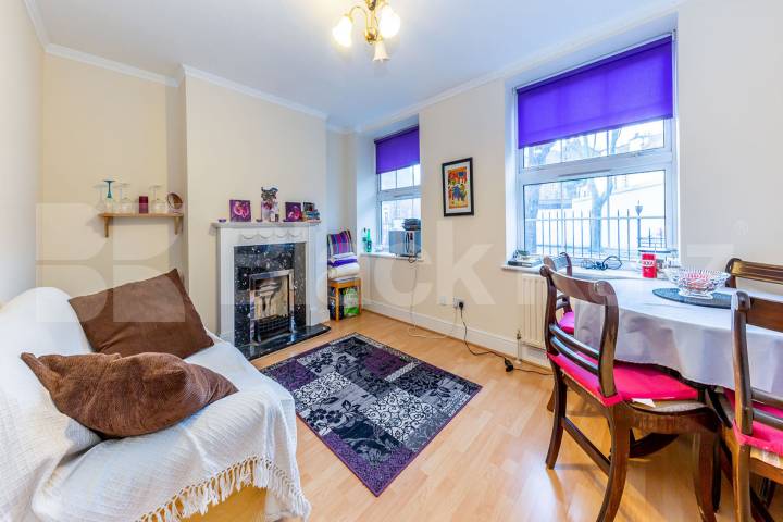 2 double bedroom property located close to Highbury & Islington station Halton Road, Angel/Cannonbury