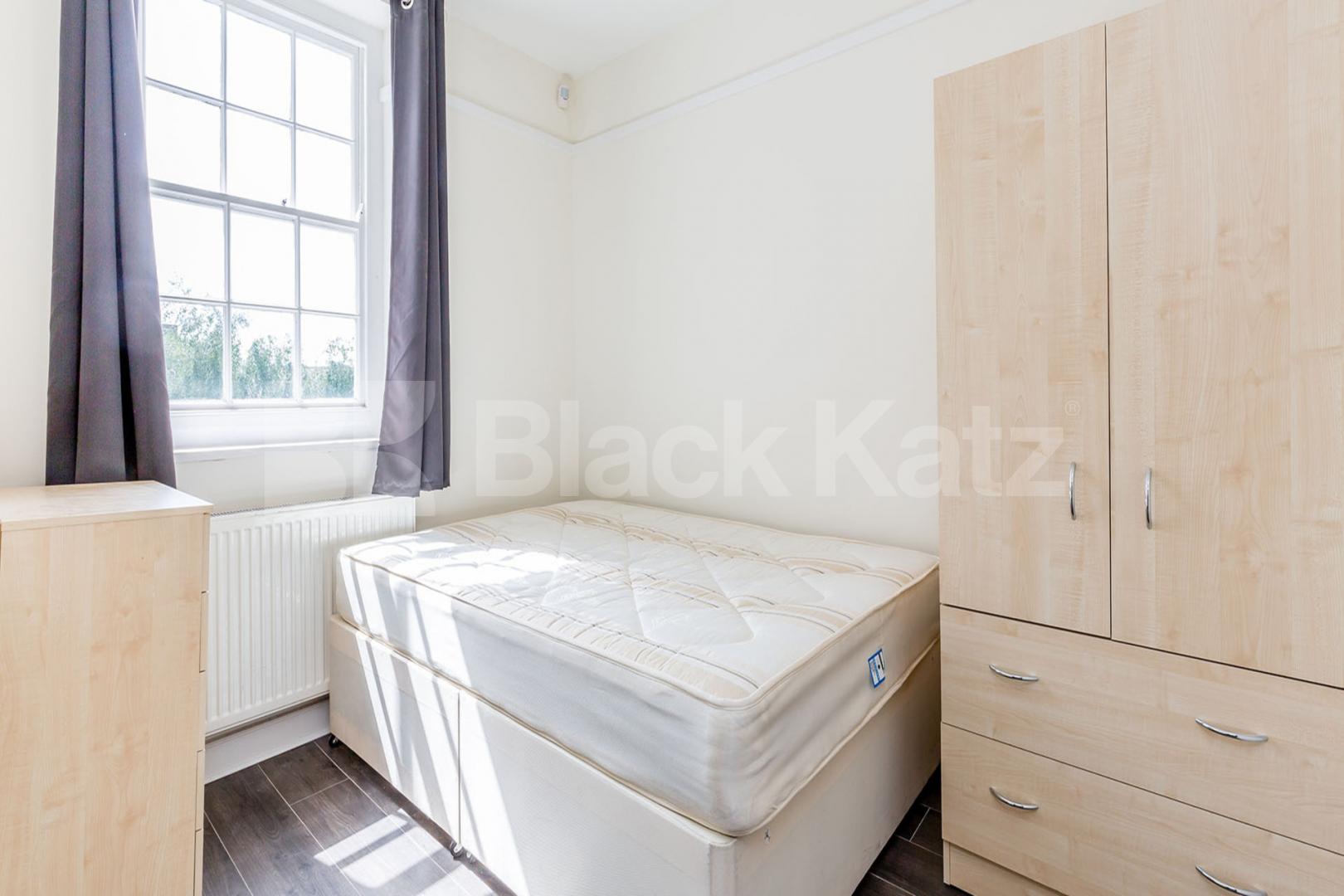 3 bedroom property perfect for sharers in zone 1 Maygood Street, Angel