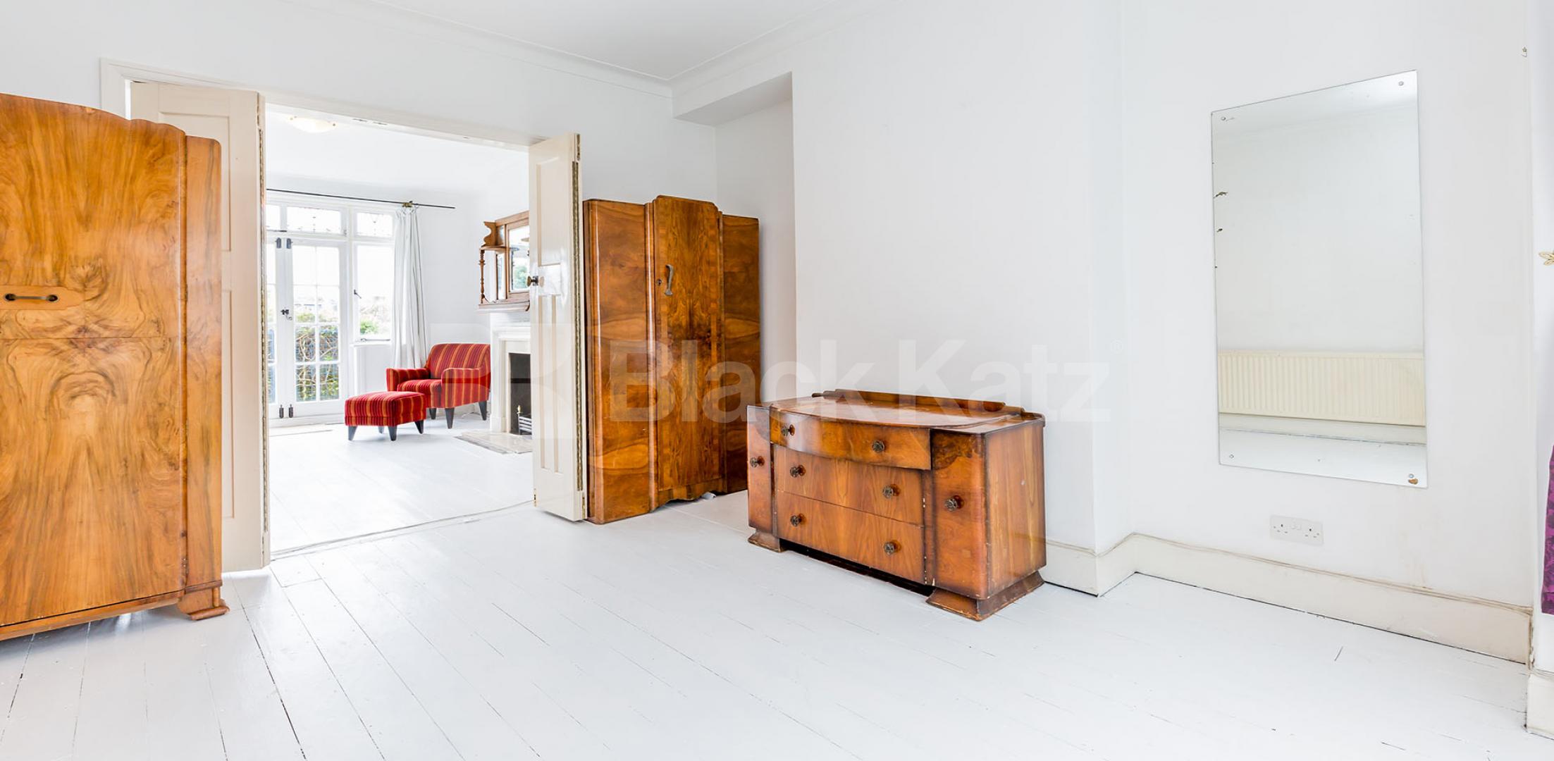 			1 Bedroom, 1 bath, 1 reception Ground Floor Flat			 Rokesly Avenue, Crouch End , Crouch End