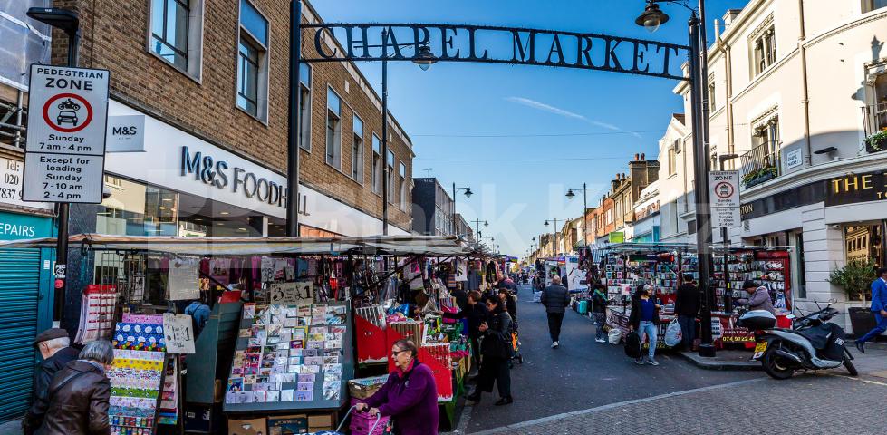 			SPACIOUS STUDIO WITH ROOF TERRACE, Studio Apartment, 1 bath, 1 reception Flat			 Chapel Market, ANGEL-ISLINGTON