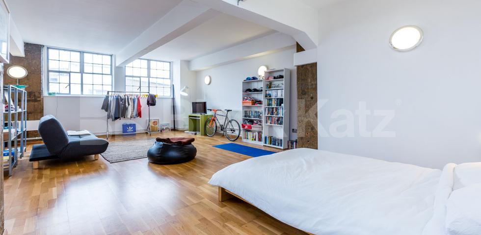 			STUNNING SPACIOUS STUDIO, Studio Apartment, 1 bath, 1 reception Flat			 ABILITY VIEW-KINGSLAND ROAD E2, DALSTON-HAGGERSTON