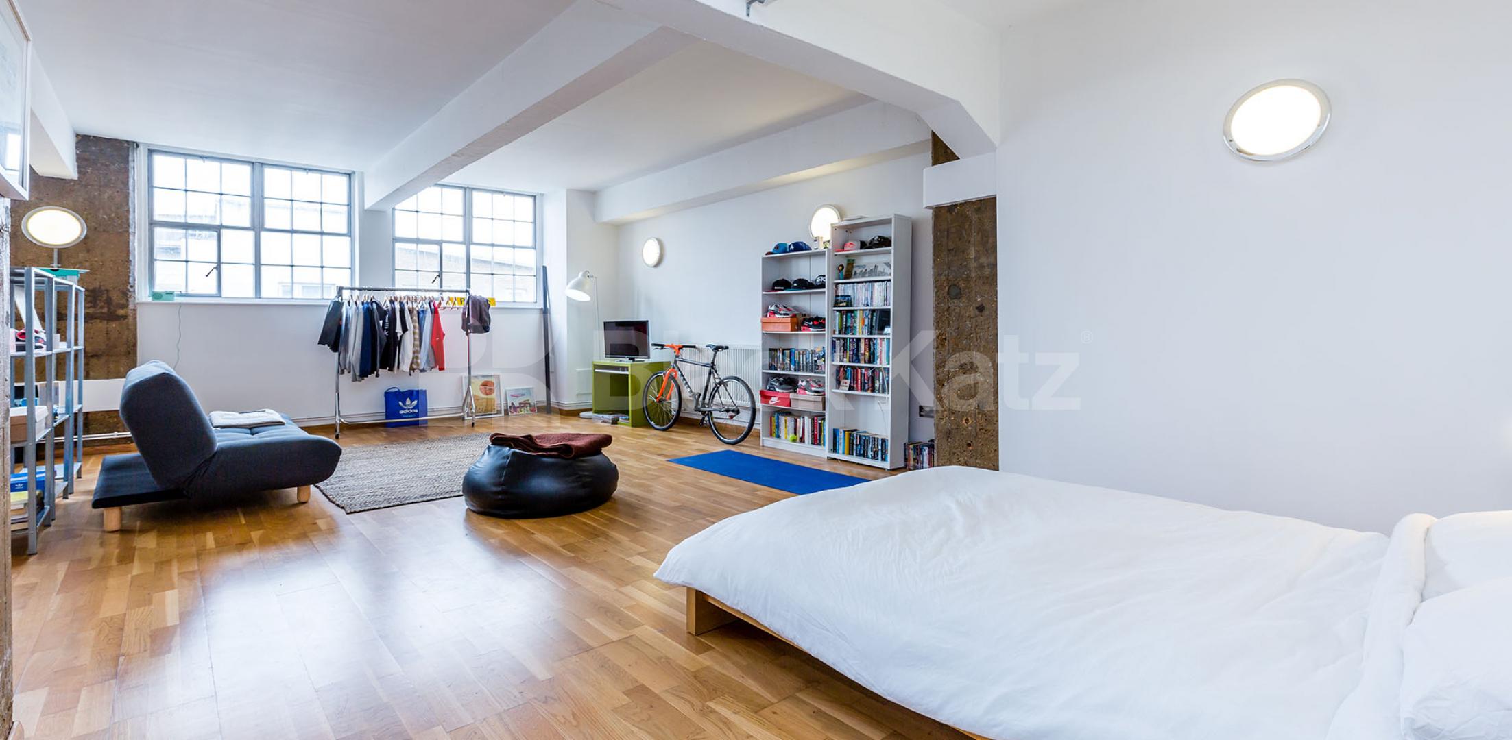 			STUNNING SPACIOUS STUDIO, Studio Apartment, 1 bath, 1 reception Flat			 ABILITY VIEW-KINGSLAND ROAD E2, DALSTON-HAGGERSTON