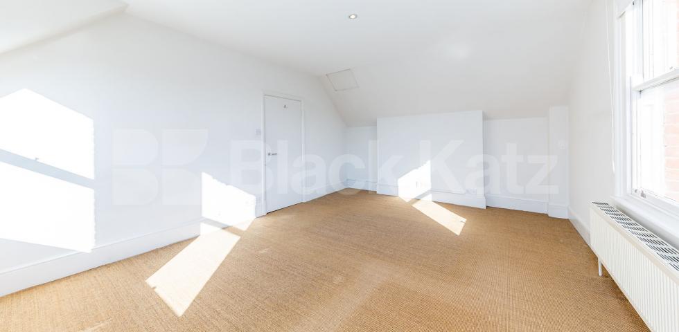 			1 Bedroom, 1 bath, 1 reception Apartment			 Rawstorne Street, ANGEL