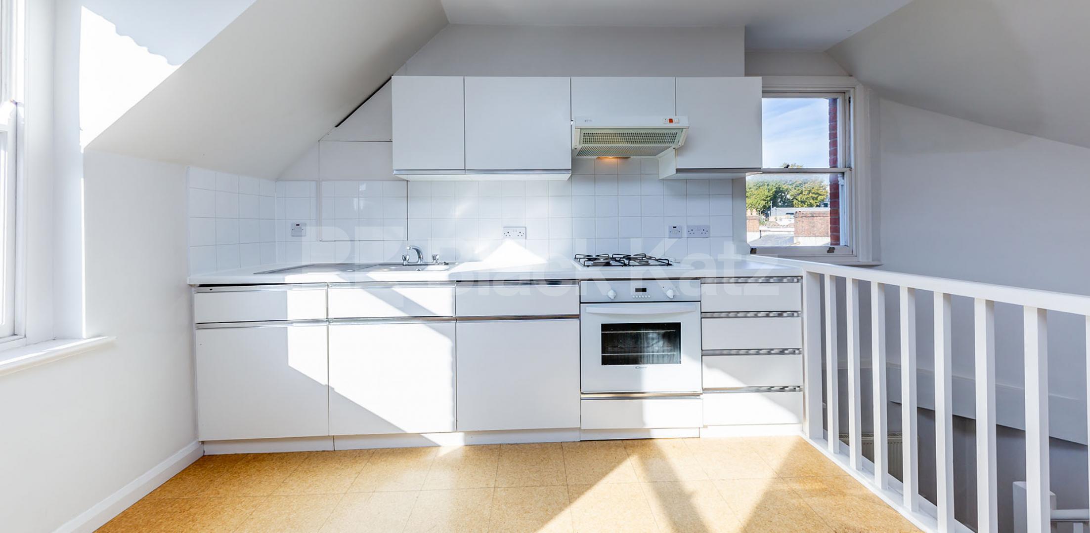 			1 Bedroom, 1 bath, 1 reception Apartment			 Rawstorne Street, ANGEL