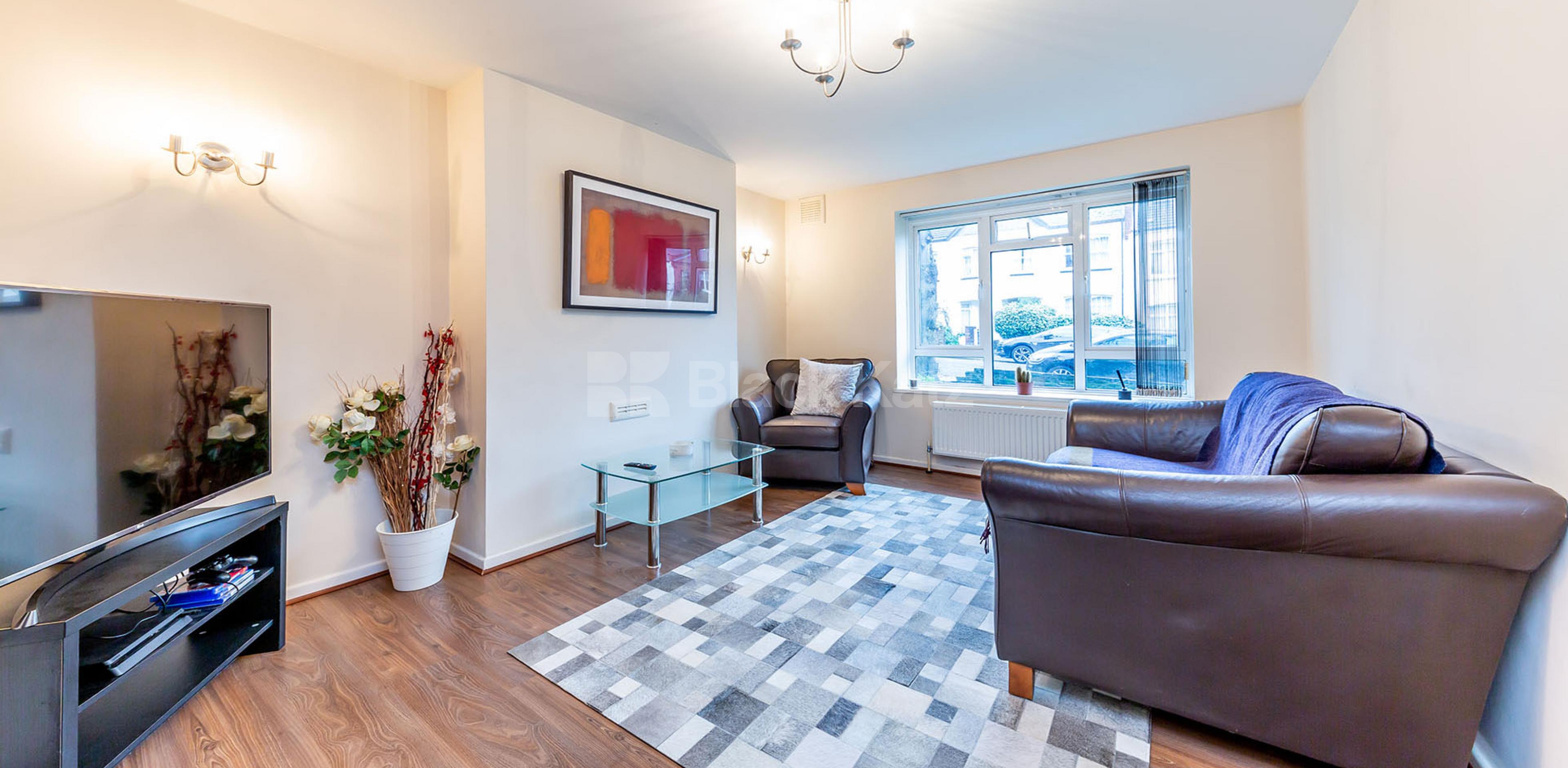 			1 Bedroom, 1 bath, 1 reception Ground Floor Flat			 Inderwick Road, Crouch End N8