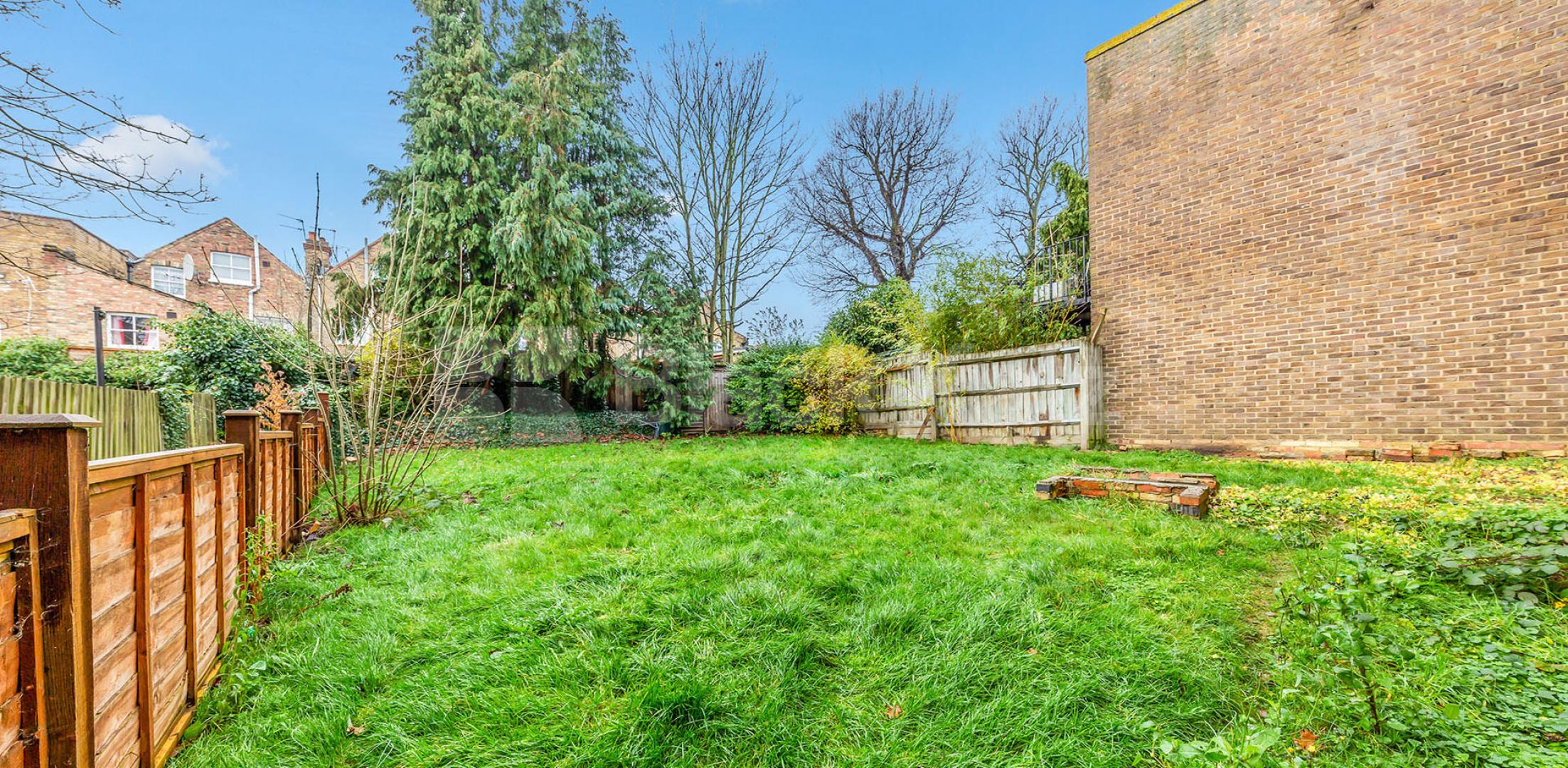 			1 Bedroom, 1 bath, 1 reception Ground Floor Flat			 Inderwick Road, Crouch End