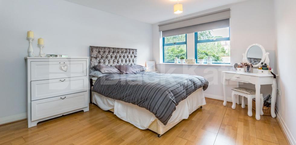 			Fantastic Modern One Bedroom Aprtment !, 1 Bedroom, 1 bath, 1 reception Apartment			 Northpoint, Tottenham Lane, Crouch End