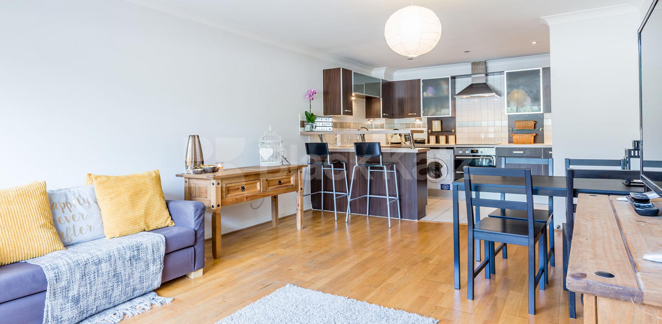 			Fantastic Modern One Bedroom Aprtment !, 1 Bedroom, 1 bath, 1 reception Apartment			 Northpoint, Tottenham Lane, Crouch End